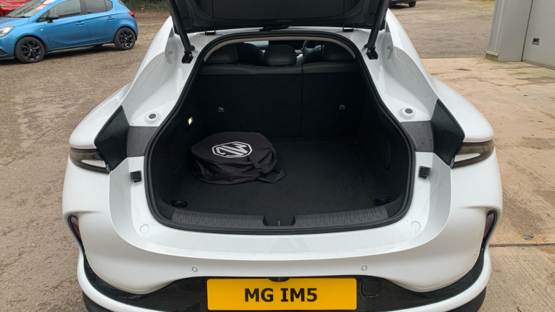 MG Im5 300kW Long Range 100kWh 5dr Auto Electric Hatchback